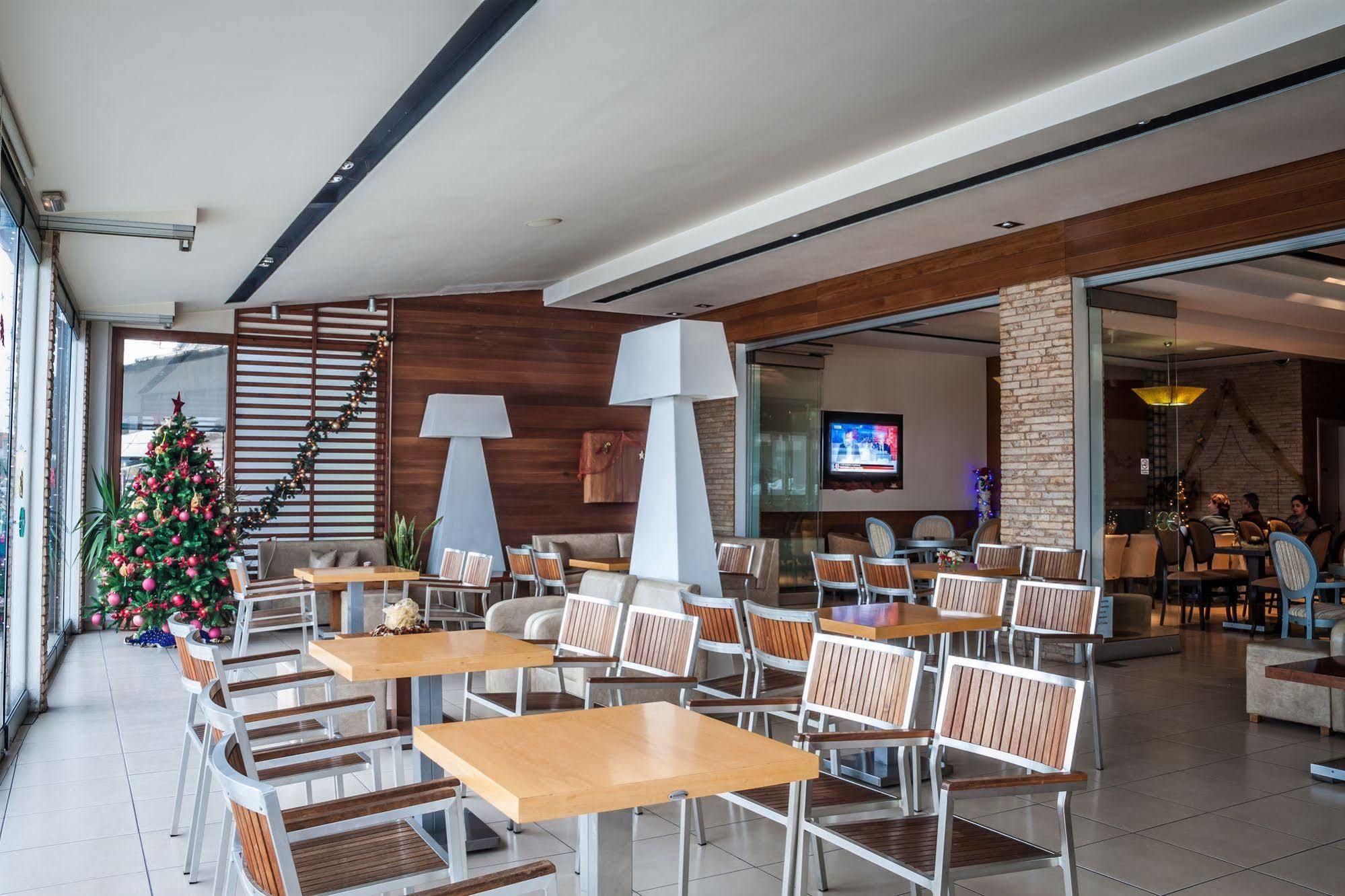 Filippion Hotel كيراموتي المظهر الخارجي الصورة